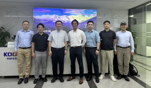 参观来访 | 丰田通商代表团莅临光科全息参观交流