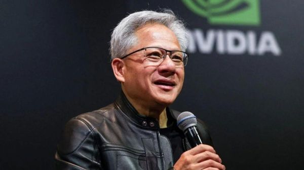 英伟达&ldquo;光进铜退&rdquo;战略提速：供应链主动锁定与全球产业共振